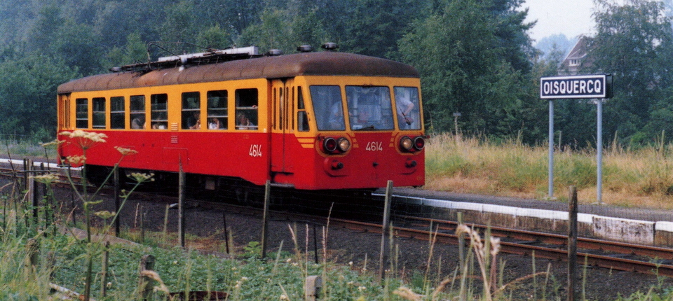 Les trains dans la vallée