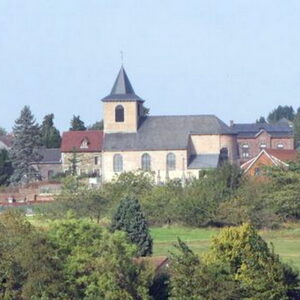 L'église vue de loin